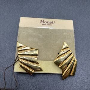 Vintage Monet Gold Tone Clip On Earrings Abstract Nos Hang Tag